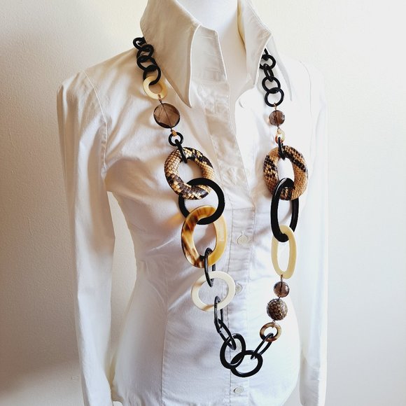 AMLE Italian Python Snakeskin Long Chain Horn Necklace - Picture 3 of 16